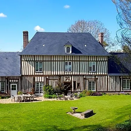 Bed & Breakfast La Charretterie 3*