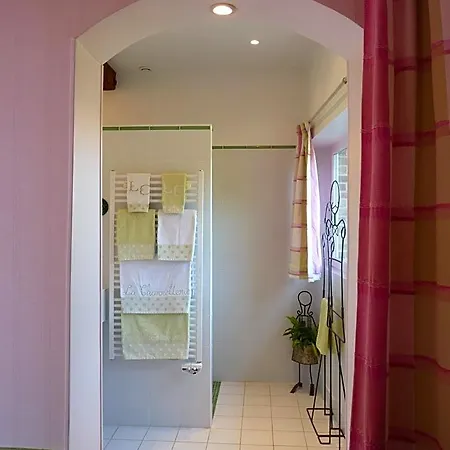 Bed and Breakfast La Charretterie 3*